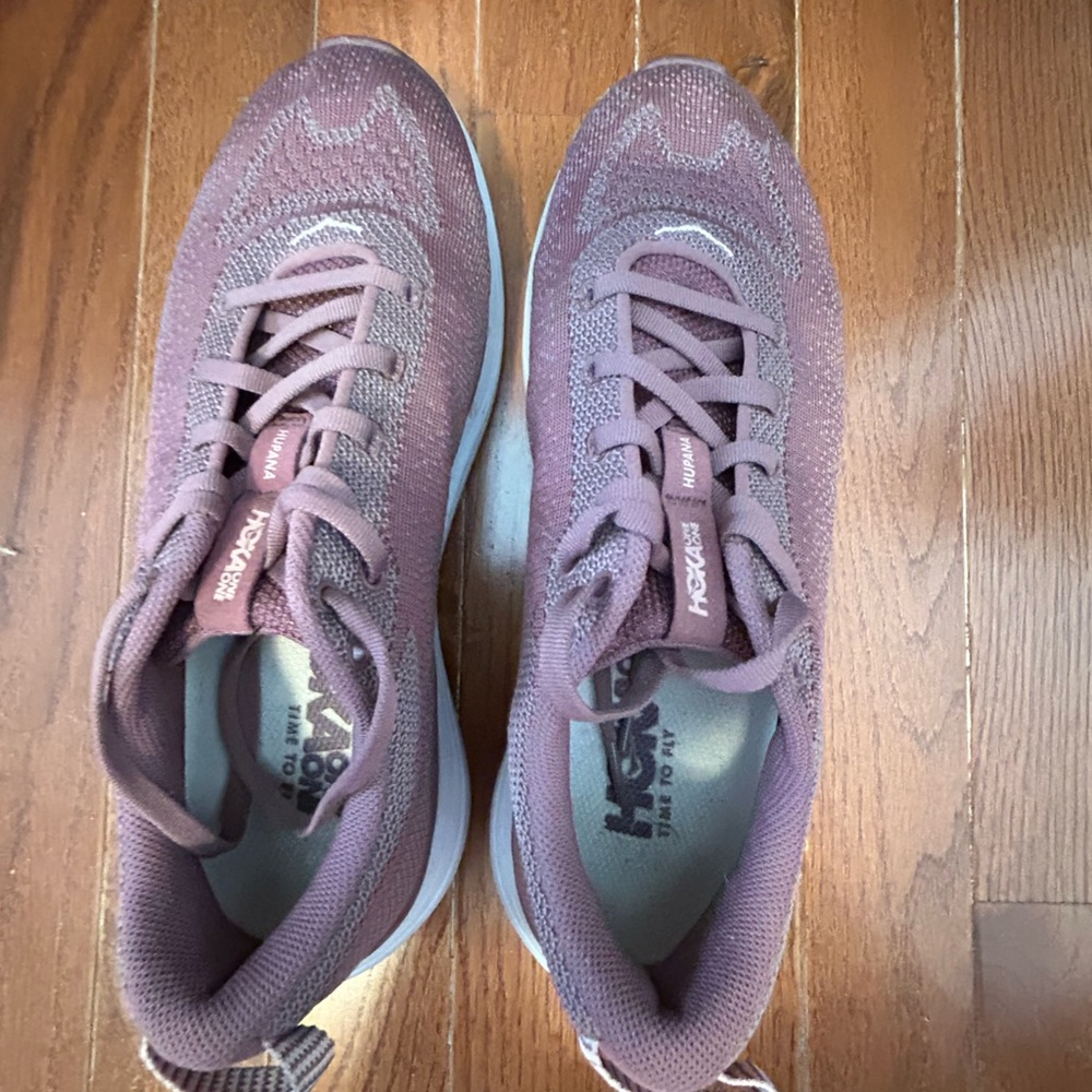 hoka one tennis shoes